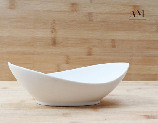 Curved Snack Bowl