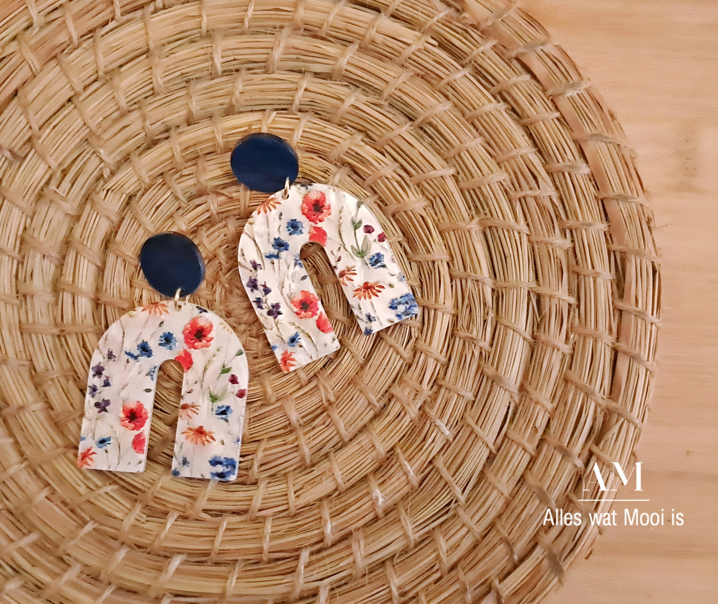 Acrylic Floral Earrings (Navy)